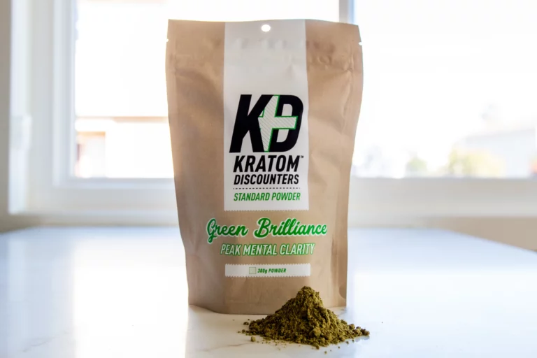 Read more about the article The Comprehensive Guide to Green Kratom: Nature’s Balance of Energy